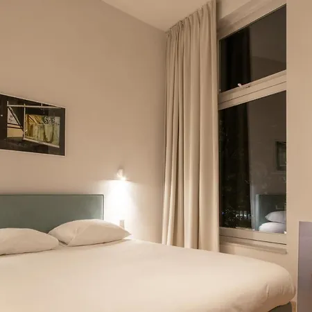 171 Hotel 3*